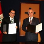 El OEFA suscribe un convenio de cooperación interinstitucional con la Pontificia Universidad Católica del Perú para fortalecer la fiscalización ambiental